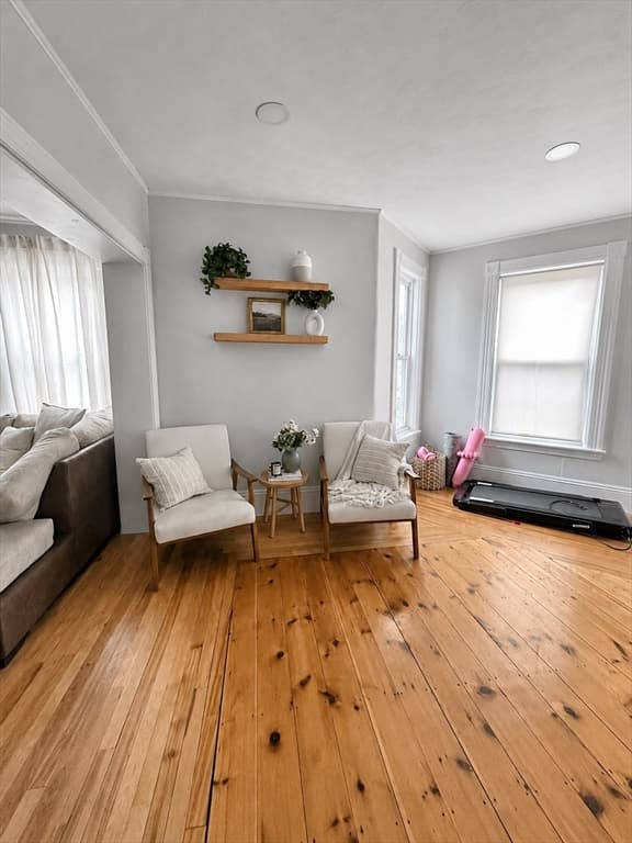 3 Family at 12 Richmond Ave, Worcester MA 01602, Worcester, photo 10 of 33