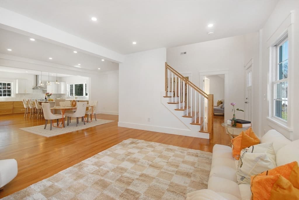 Single Family Residence at 32 Hickory Cliff Rd, Newton MA 02464, Newton, photo 11 of 42