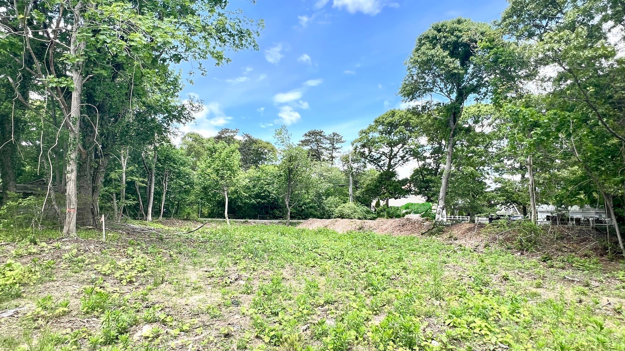24 Towanticut St, Oak Bluffs MA 02568