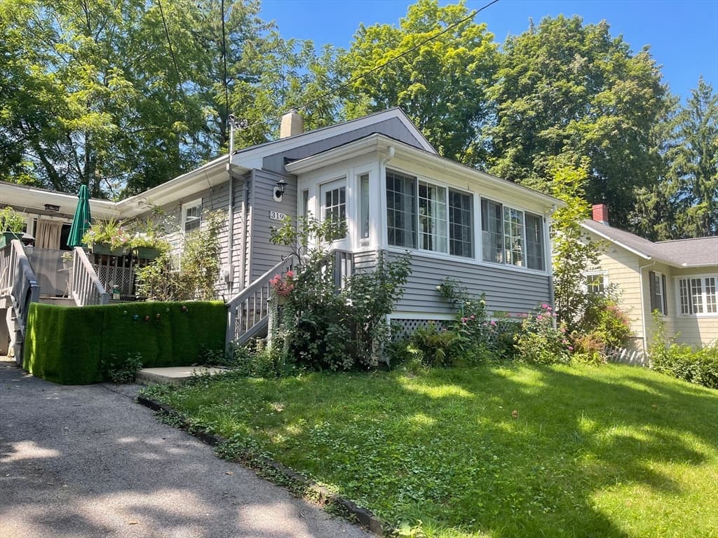 Single Family Residence at 319 Church St, Marlborough MA 01752, Marlborough, photo 2 of 3