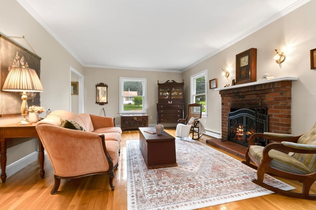Single Family Residence at 135 Linebrook Rd, Ipswich MA 01938, Ipswich, photo 16 of 42