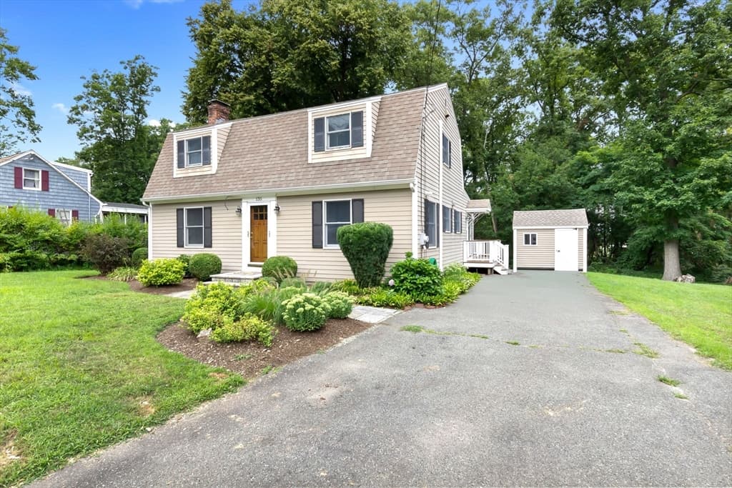 Single Family Residence at 135 Linebrook Rd, Ipswich MA 01938, Ipswich, photo 38 of 42