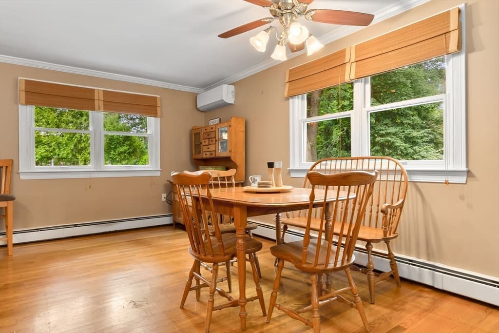 Single Family Residence at 135 Linebrook Rd, Ipswich MA 01938, Ipswich, photo 14 of 42