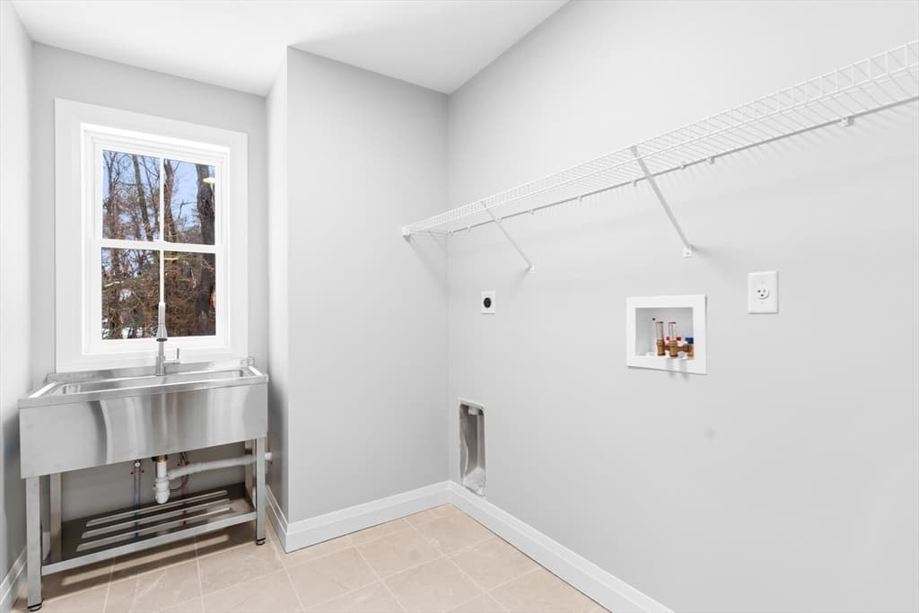 Single Family Residence at Lot 3 - 14 Earle Stewart Ln, Wrentham MA 02093, Wrentham, photo 28 of 37