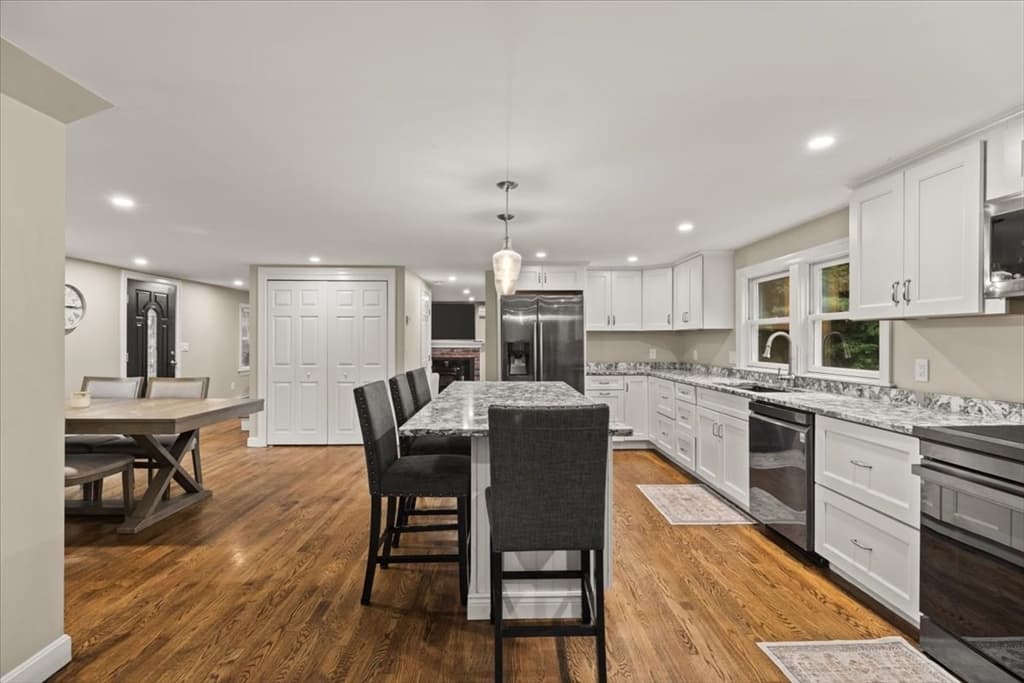 Single Family Residence at 46 Harvard St, Halifax MA 02338, Halifax, photo 14 of 28