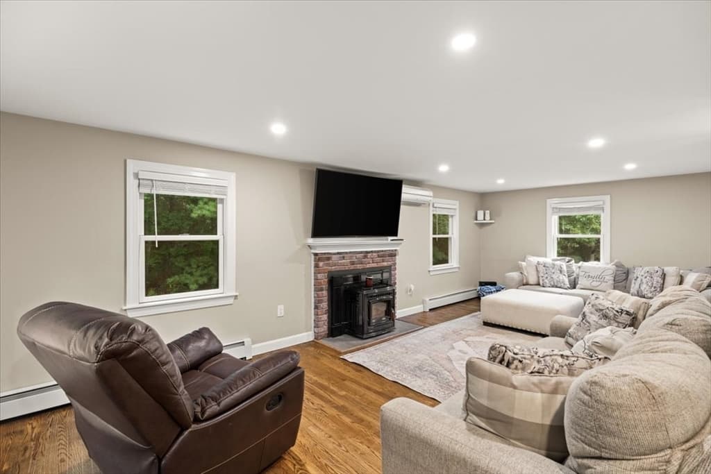 Single Family Residence at 46 Harvard St, Halifax MA 02338, Halifax, photo 19 of 28