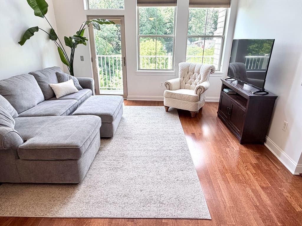Condominium at 4 Harvest Dr # 323, North Andover MA 01845, North Andover, photo 2 of 23