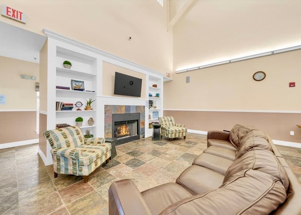Condominium at 4 Harvest Dr # 323, North Andover MA 01845, North Andover, photo 22 of 23
