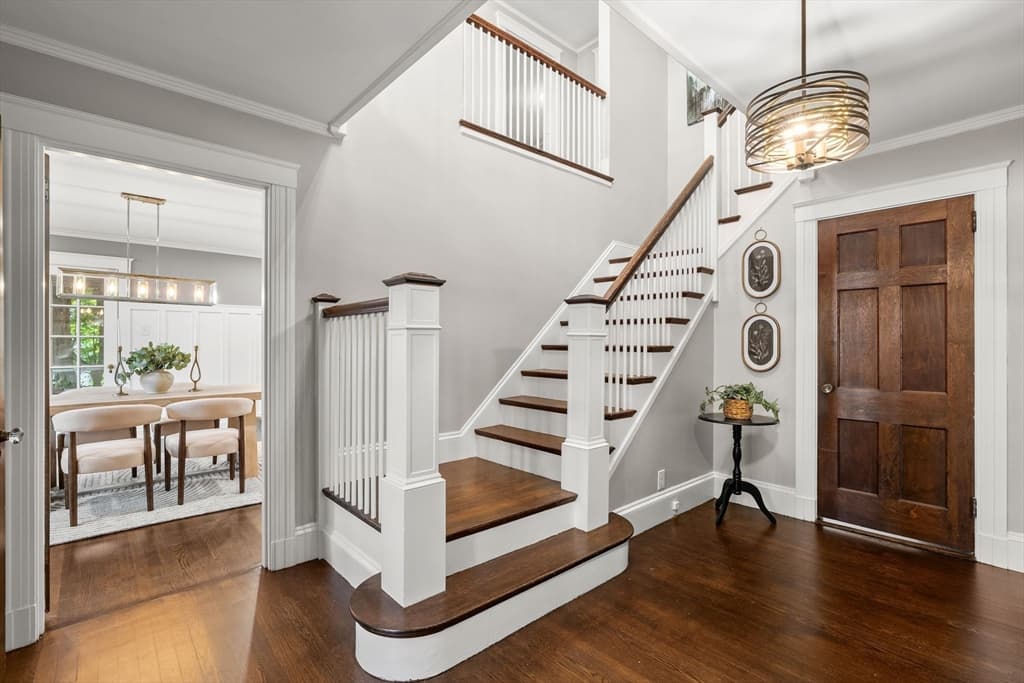 Single Family Residence at 138 Nichols St, Norwood MA 02062, Norwood, photo 3 of 42