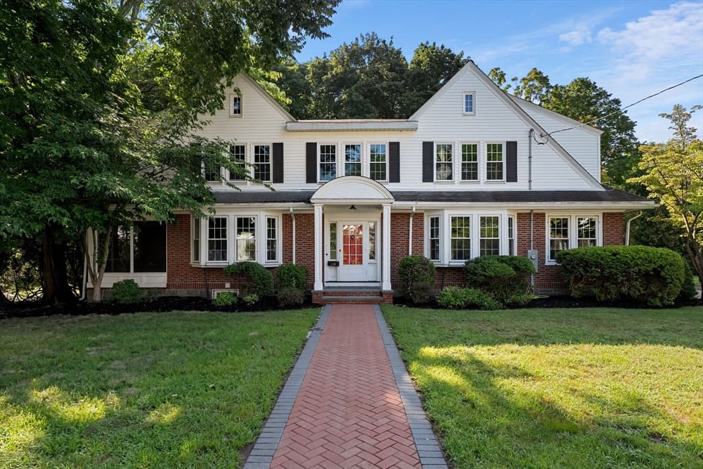 138 Nichols St, Norwood MA 02062