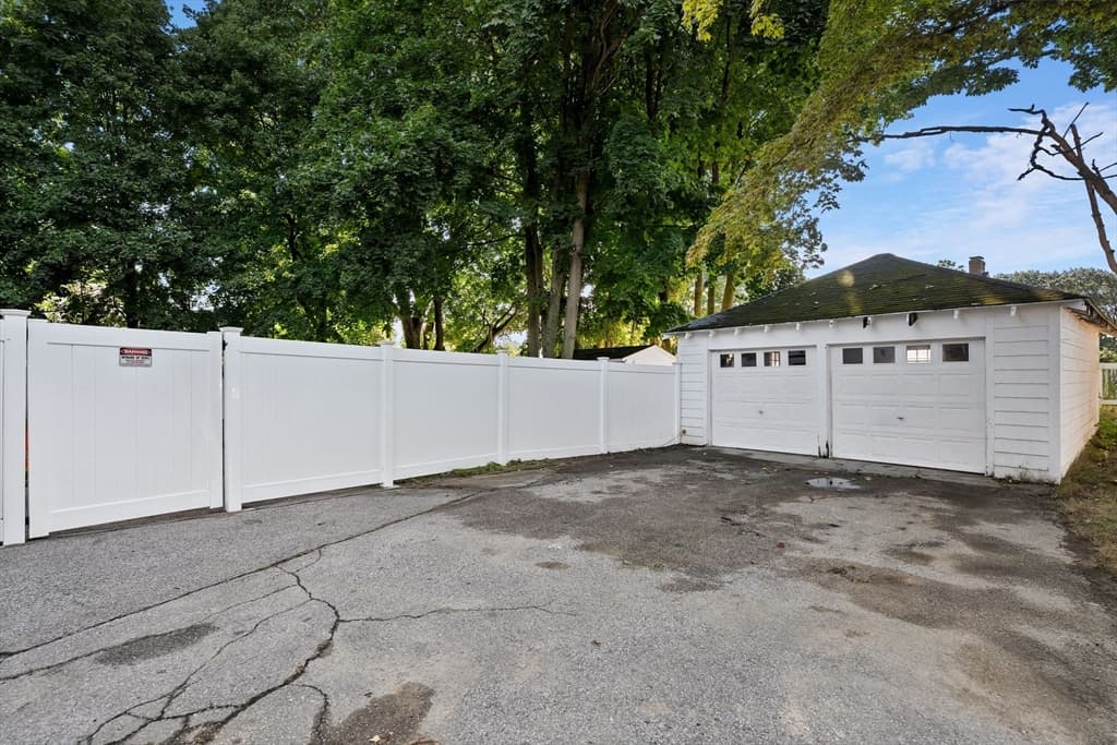 Single Family Residence at 138 Nichols St, Norwood MA 02062, Norwood, photo 38 of 42