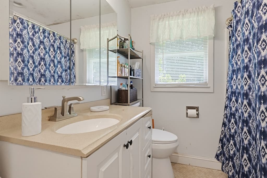 Single Family Residence at 36 Stella Rd, Bellingham MA 02019, Bellingham, photo 22 of 27