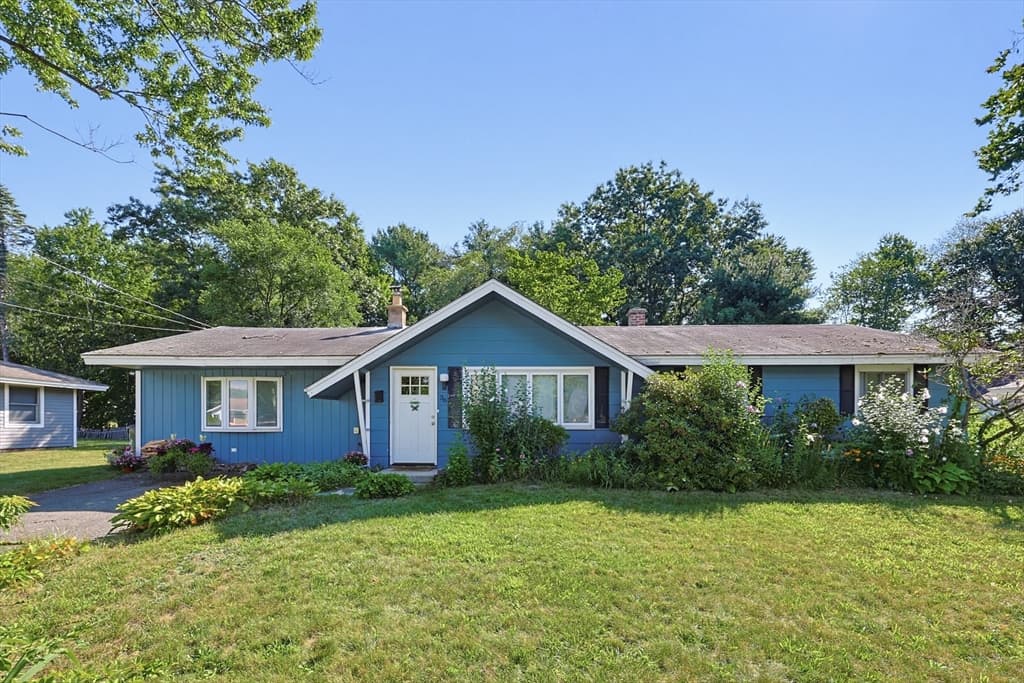 36 Stella Rd, Bellingham MA 02019
