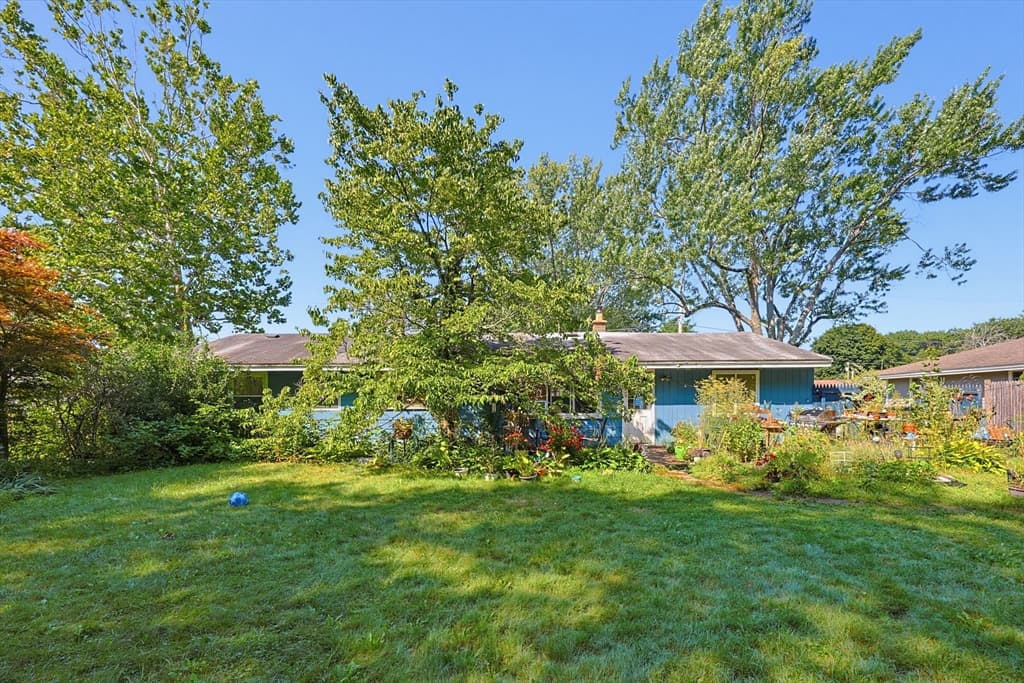 Single Family Residence at 36 Stella Rd, Bellingham MA 02019, Bellingham, photo 24 of 27