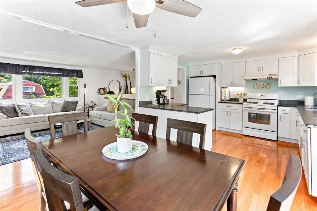 Single Family Residence at 8 Green St, Billerica MA 01821, Billerica, photo 11 of 28