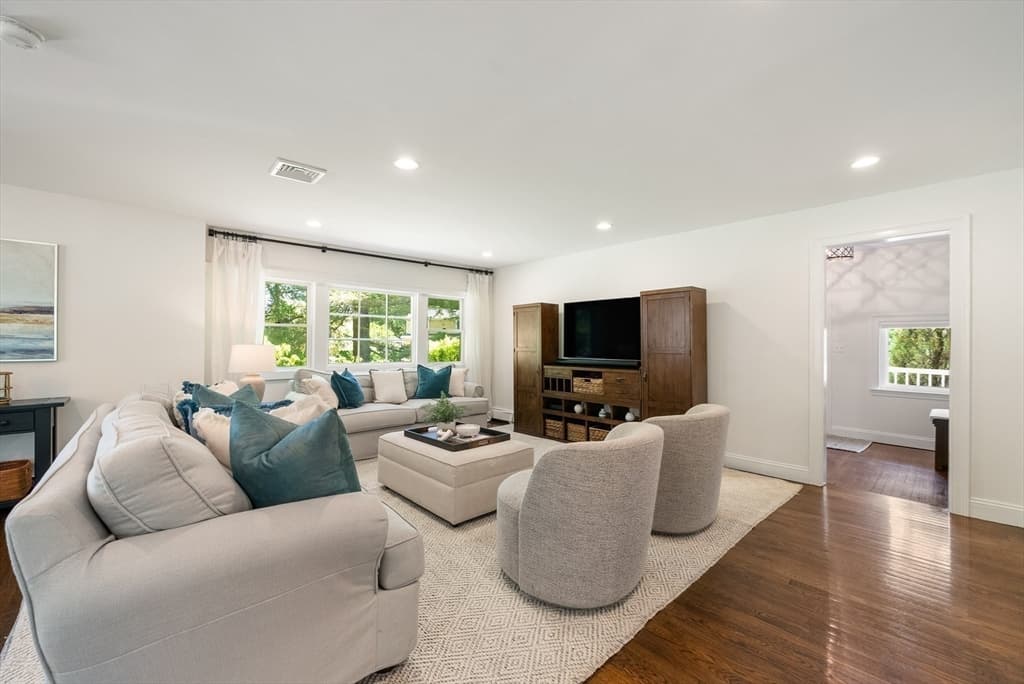Single Family Residence at 129 Dover Road, Westwood MA 02090, Westwood, photo 12 of 41