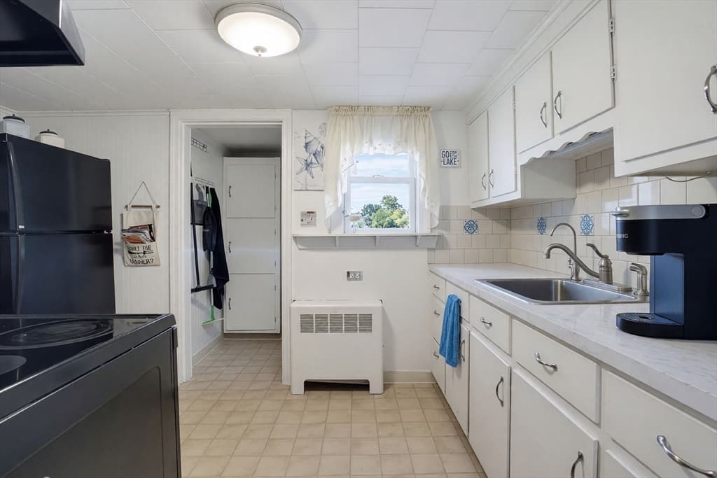 Single Family Residence at 46 W Shore Rd, Holbrook MA 02343, Holbrook, photo 10 of 23