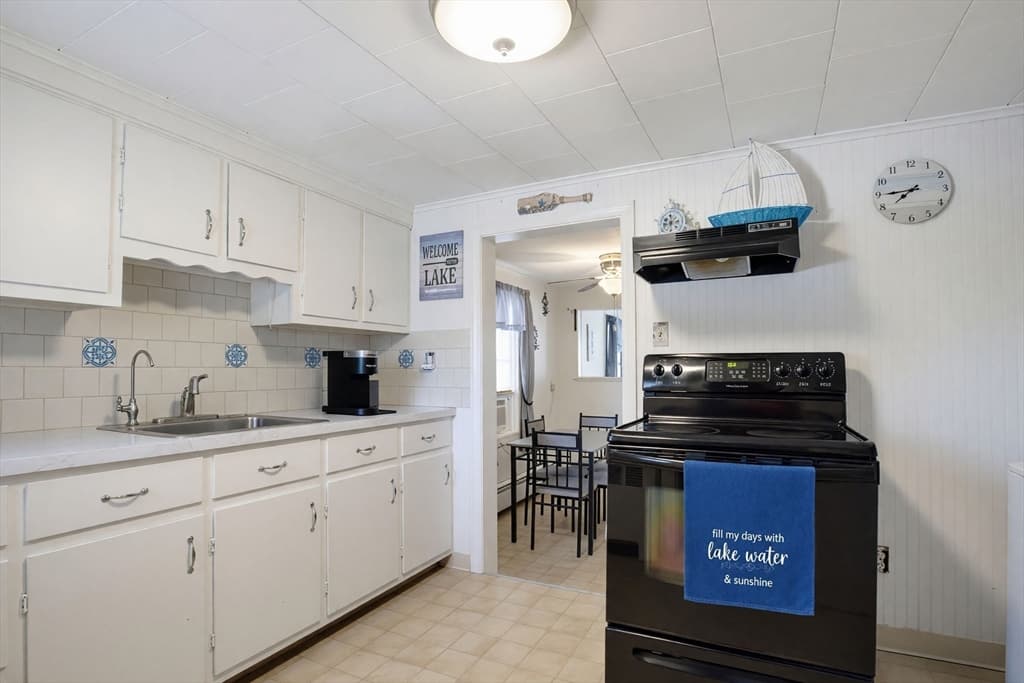 Single Family Residence at 46 W Shore Rd, Holbrook MA 02343, Holbrook, photo 11 of 23