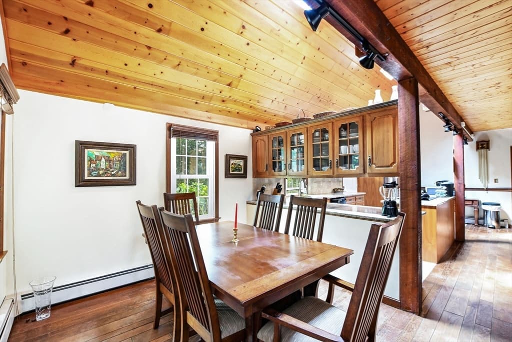 Single Family Residence at 7 Village Drive, Sandwich MA 02537, Sandwich, photo 10 of 33