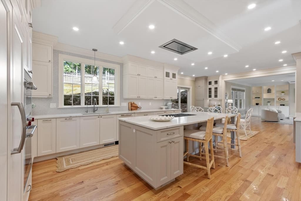 Single Family Residence at 171 Lincoln Street, Lexington MA 02421, Lexington, photo 6 of 36