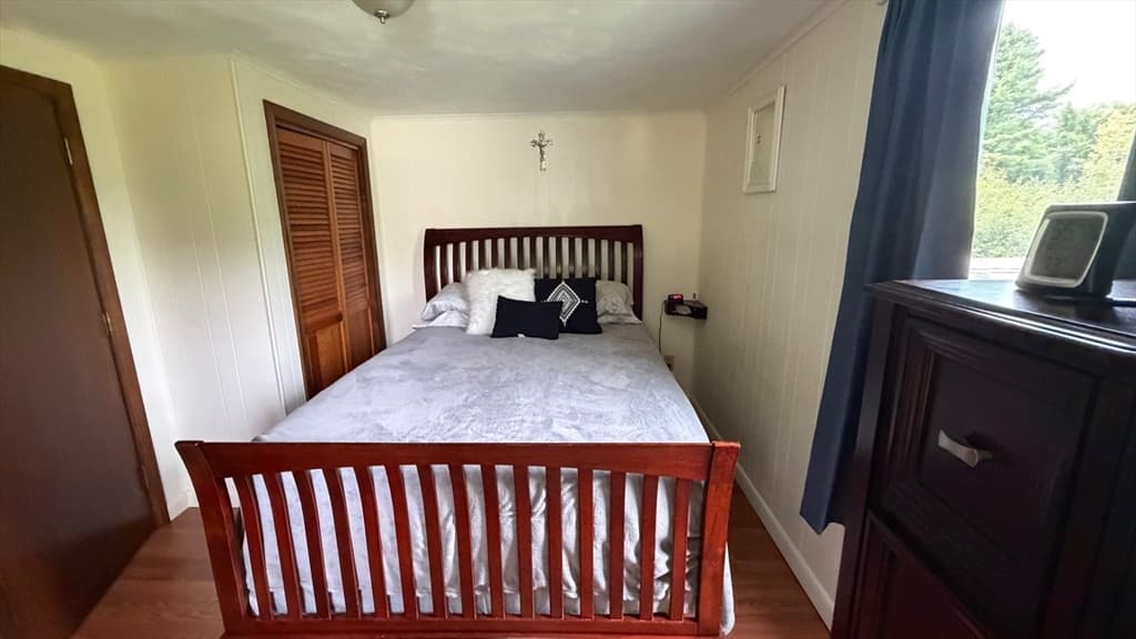 Single Family Residence at 142 W Main St, Spencer MA 01562, Spencer, photo 16 of 24