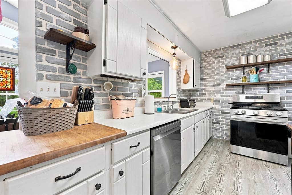 Single Family Residence at 145 Brooks Village Road, Templeton MA 01468, Templeton, photo 12 of 41