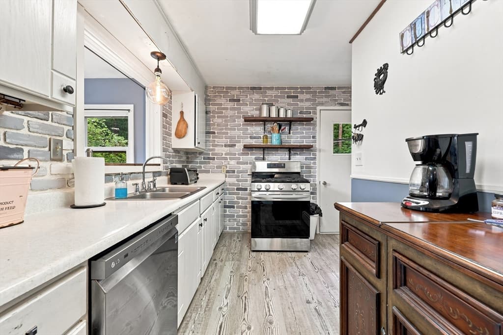Single Family Residence at 145 Brooks Village Road, Templeton MA 01468, Templeton, photo 8 of 41