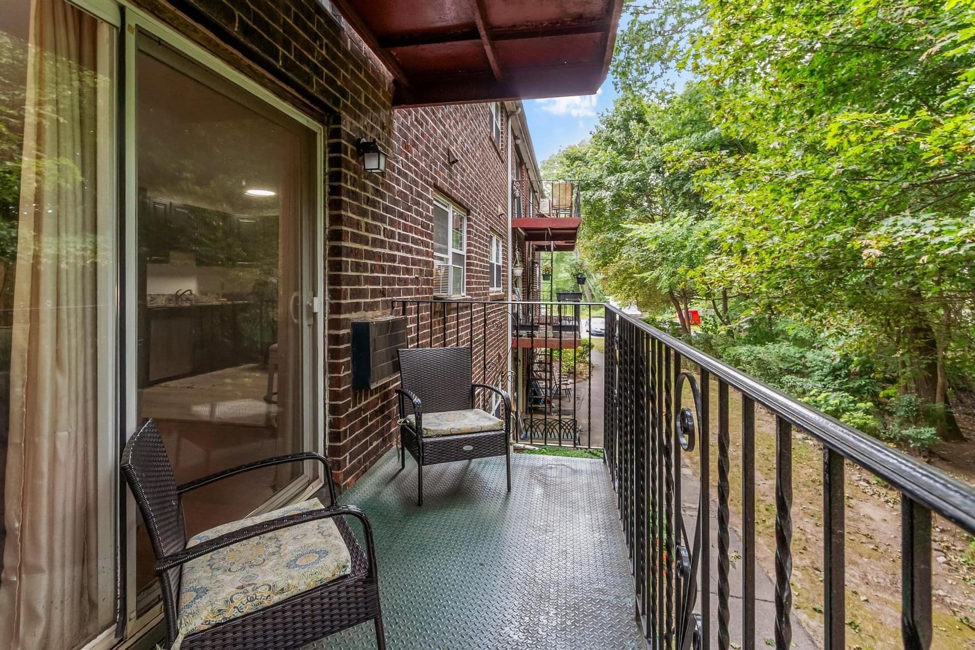 Condominium at 40 Edgelawn Ave # 3, North Andover MA 01845, photo 19 of 28