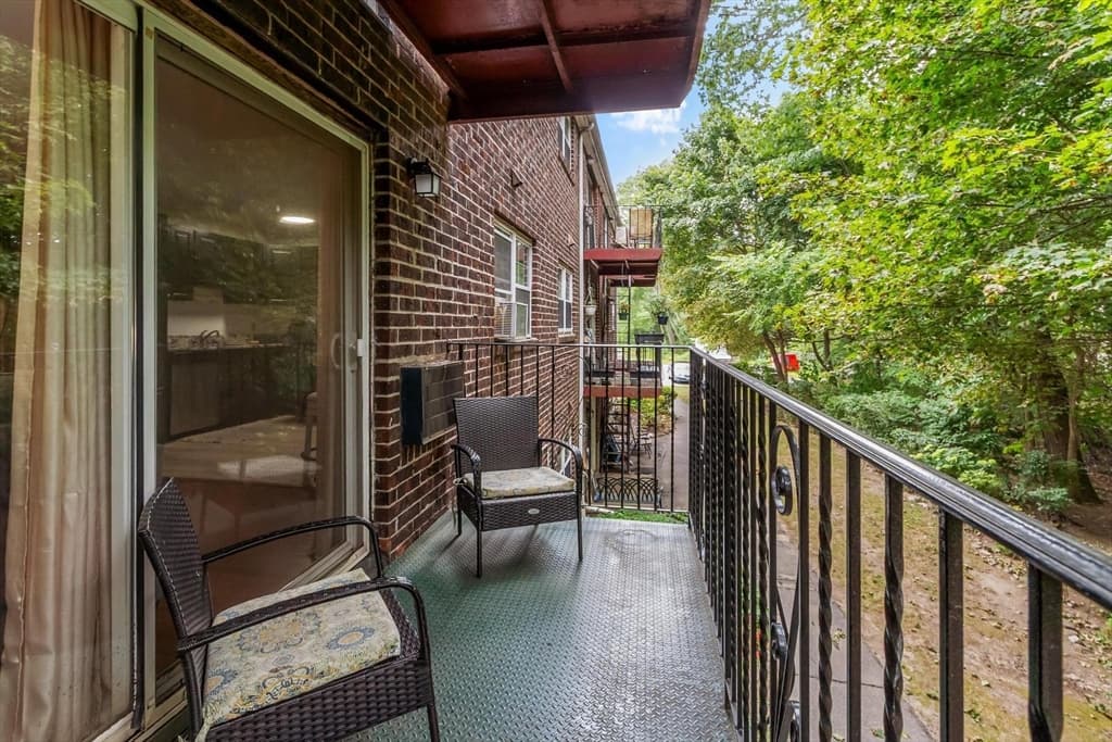 Condominium at 40 Edgelawn Ave # 3, North Andover MA 01845, North Andover, photo 19 of 27