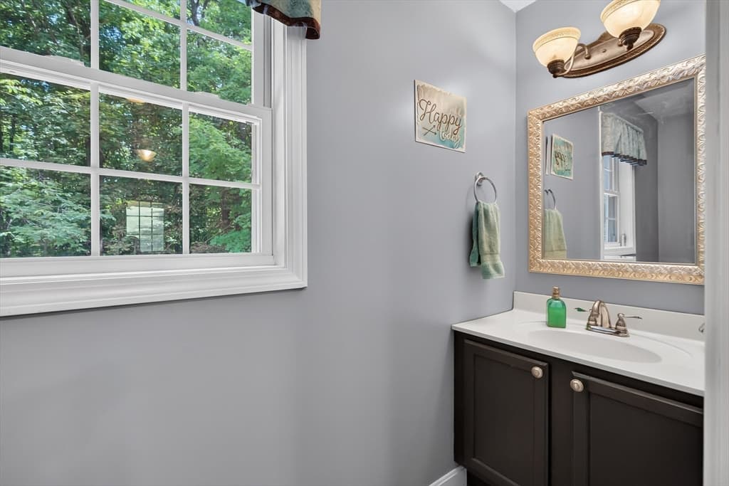 Single Family Residence at 1036 Pleasant Street, Leominster MA 01453, Leominster, photo 17 of 42