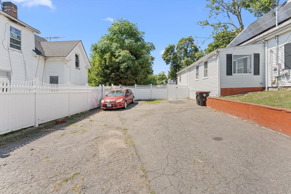 Single Family Residence at 228 N Warren Ave, Brockton MA 02301, Brockton, photo 25 of 25