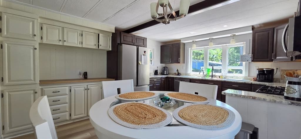 Mobile Home at 126 Doolittle Lane, Wareham MA 02576, Wareham, photo 10 of 20