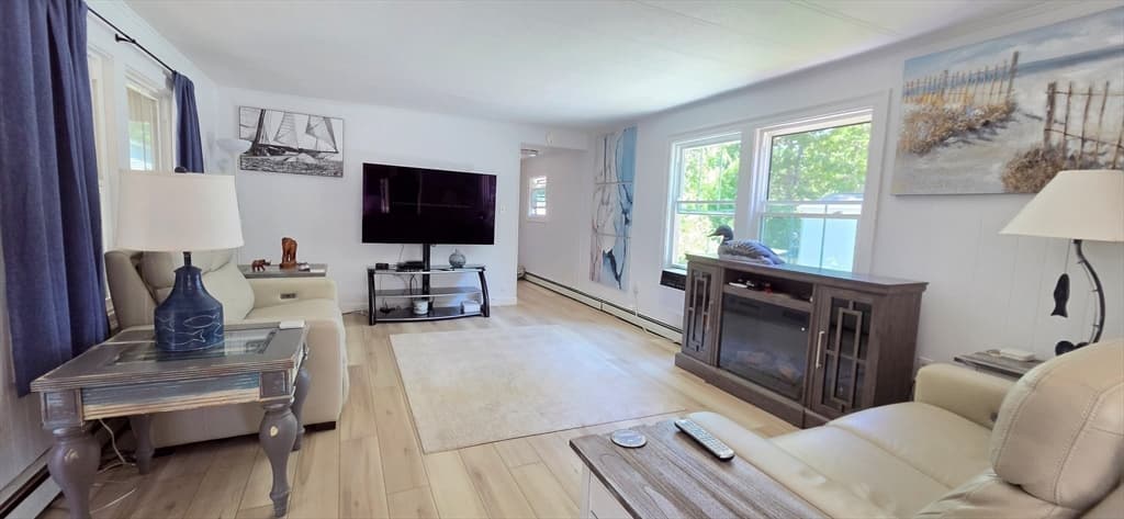 Mobile Home at 126 Doolittle Lane, Wareham MA 02576, Wareham, photo 14 of 20