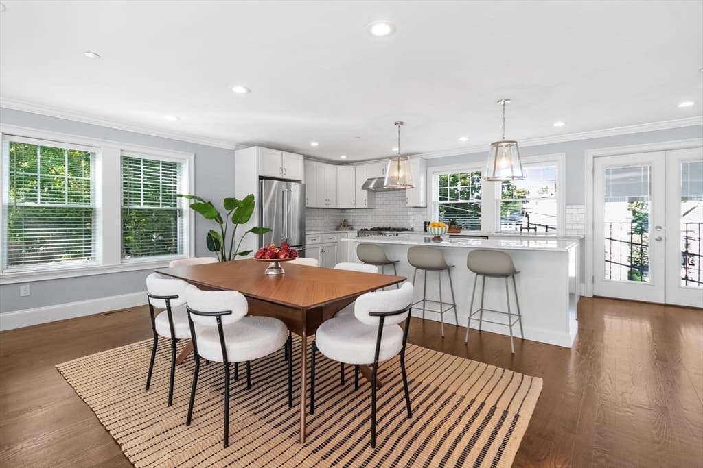 Condominium at 15 Sparhawk St # 4, Boston MA 02135, Boston, photo 6 of 39