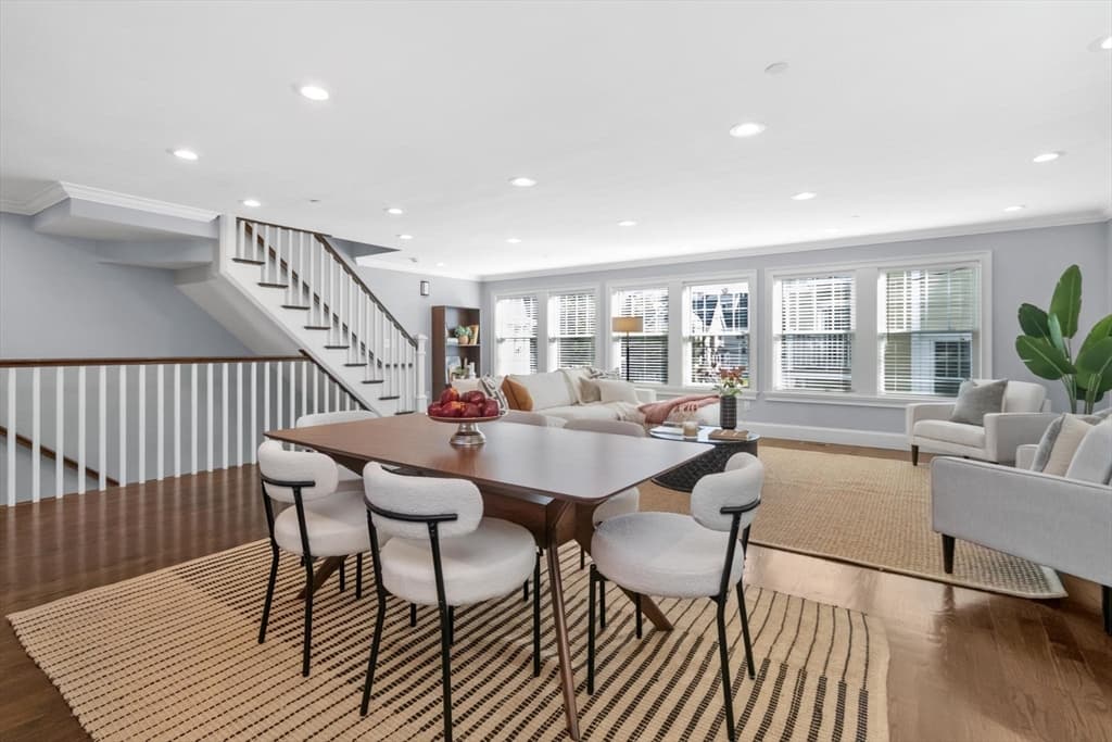Condominium at 15 Sparhawk St # 4, Boston MA 02135, Boston, photo 7 of 39