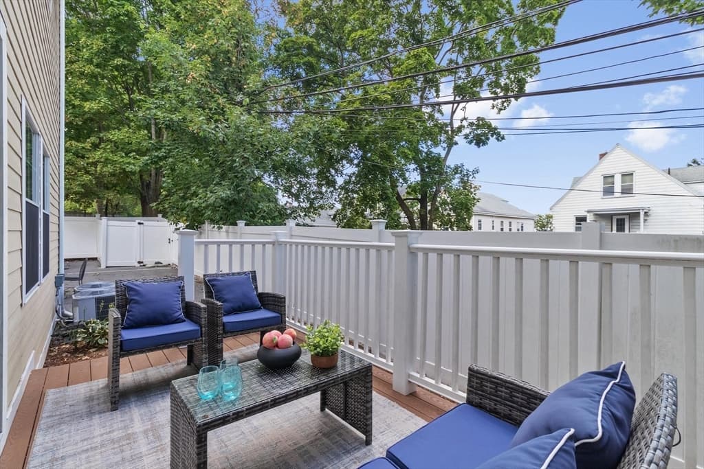 Condominium at 15 Sparhawk St # 4, Boston MA 02135, Boston, photo 33 of 39