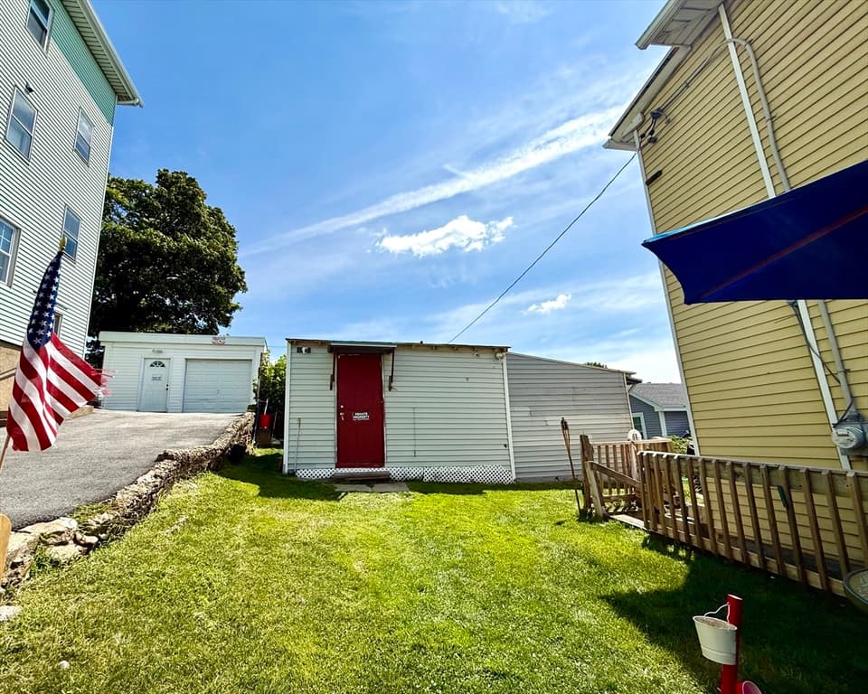 Multi Family at 58 Gage St, Worcester MA 01605, Worcester, photo 8 of 42