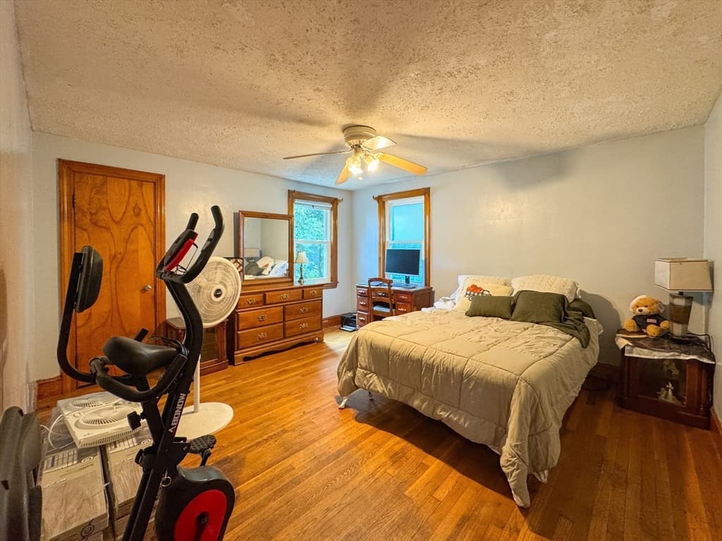 Single Family Residence at 18 Woodland Cir, Methuen MA 01844, Methuen, photo 12 of 28