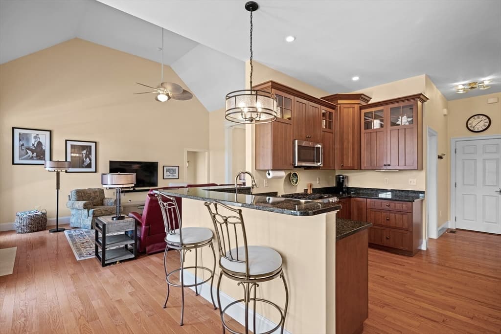 Single Family Residence at 7 Sullivan's Court, West Newbury MA 01985, West Newbury, photo 23 of 42