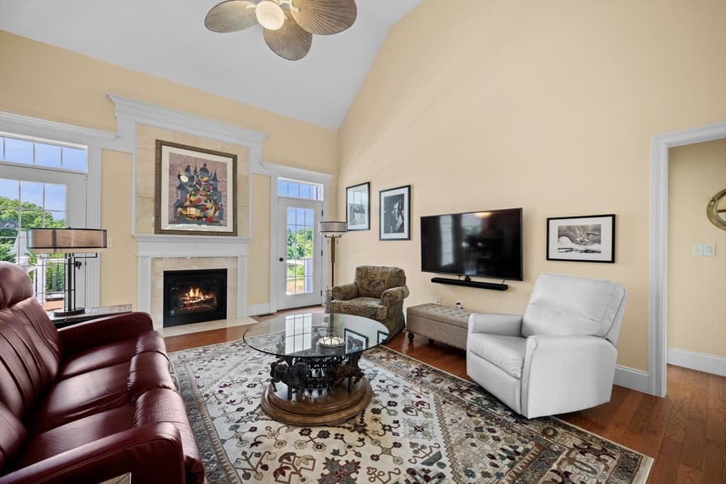 Single Family Residence at 7 Sullivan's Court, West Newbury MA 01985, West Newbury, photo 9 of 42