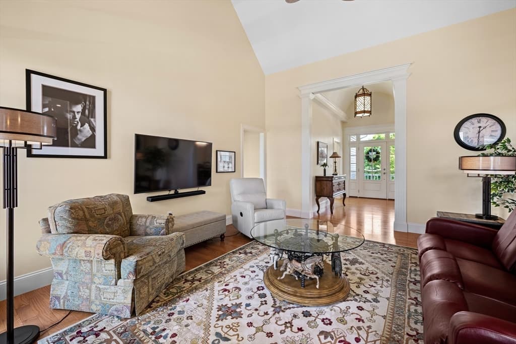 Single Family Residence at 7 Sullivan's Court, West Newbury MA 01985, West Newbury, photo 10 of 42