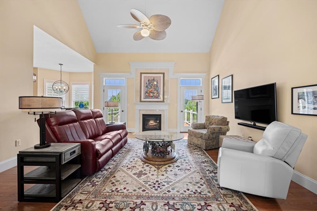 Single Family Residence at 7 Sullivan's Court, West Newbury MA 01985, West Newbury, photo 8 of 42