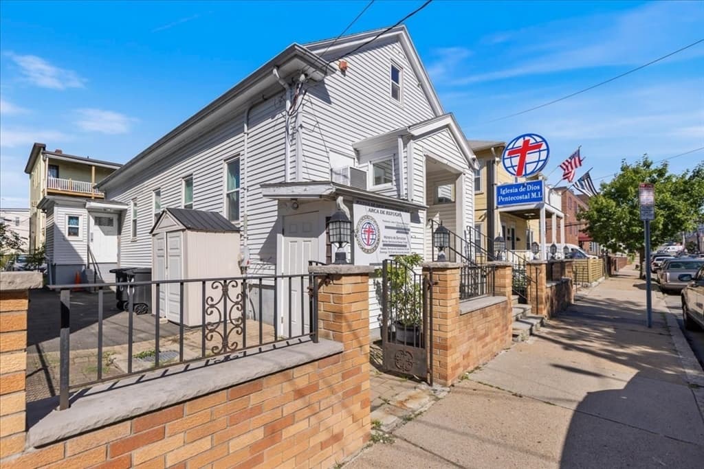 Commercial Sale at 26 Mansfield St, Somerville MA 02143, Somerville, photo 2 of 27