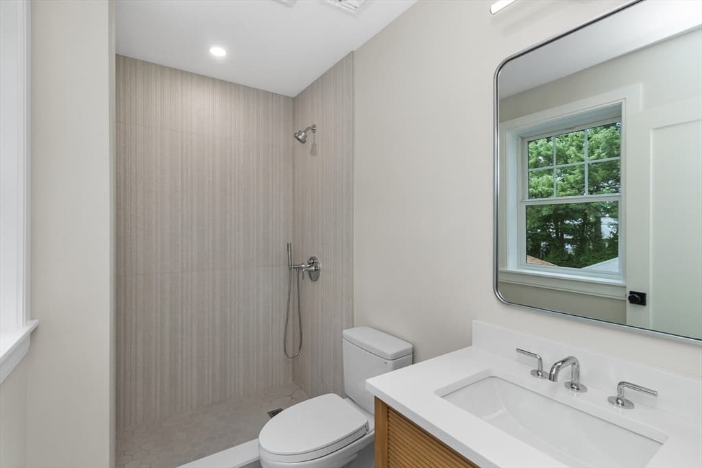 Single Family Residence at 315 Crafts St, Newton MA 02460, Newton, photo 22 of 33