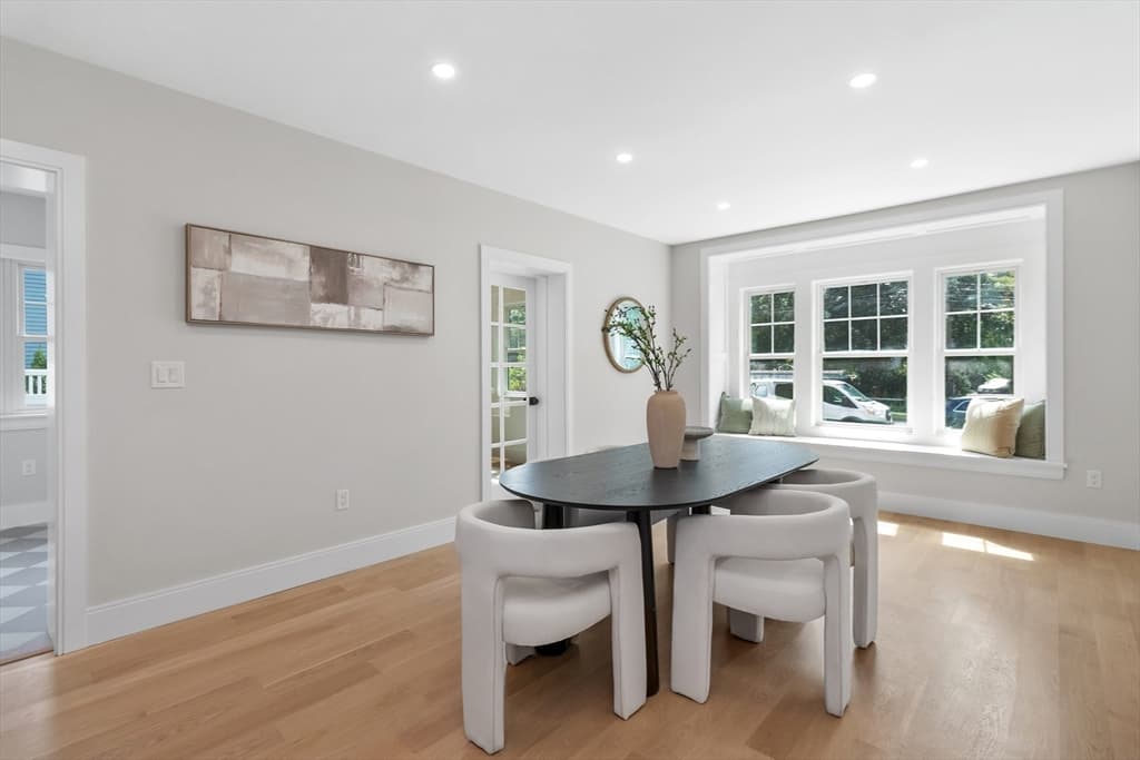 Single Family Residence at 315 Crafts St, Newton MA 02460, Newton, photo 11 of 33