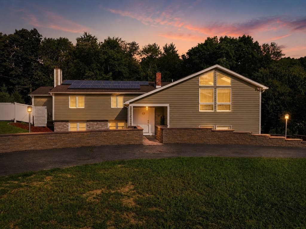 Single Family Residence at 68 Scenic Dr, Leominster MA 01453, Leominster, photo 2 of 42