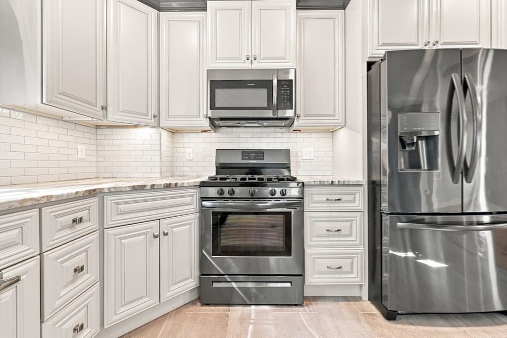 Condex at 1 Lincoln Ct # 1, Amesbury MA 01913, Amesbury, photo 5 of 35