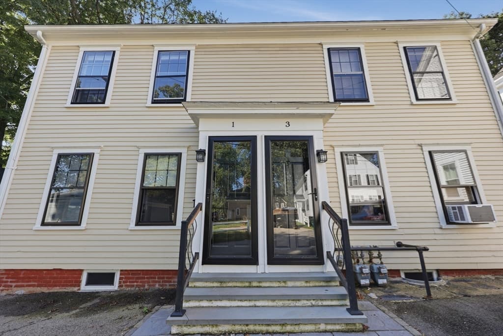 Condex at 1 Lincoln Ct # 1, Amesbury MA 01913, Amesbury, photo 30 of 35