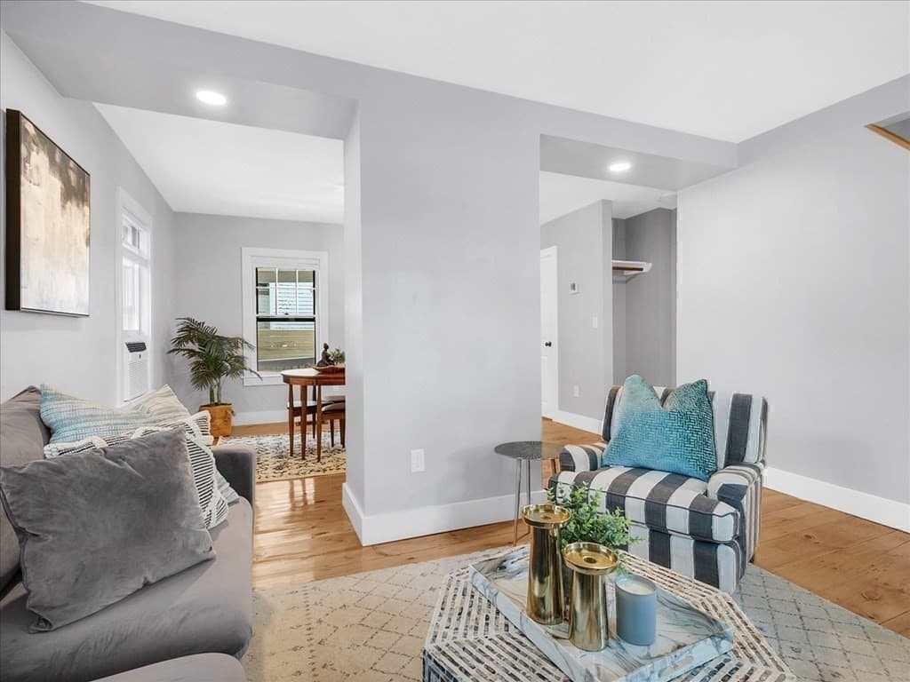 Condex at 1 Lincoln Ct # 1, Amesbury MA 01913, Amesbury, photo 14 of 35