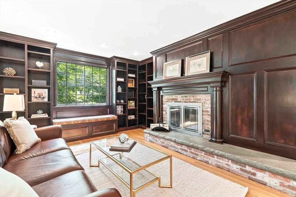 Single Family Residence at 20 Rolling Ln, Dover MA 02030, Dover, photo 14 of 37
